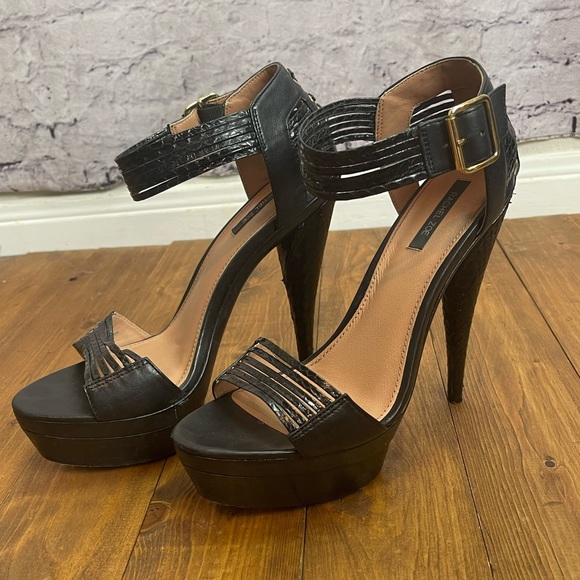 Rachel Zoe Black platform stilettos with snakeskin details size 9.5 - Picture 5 of 14
